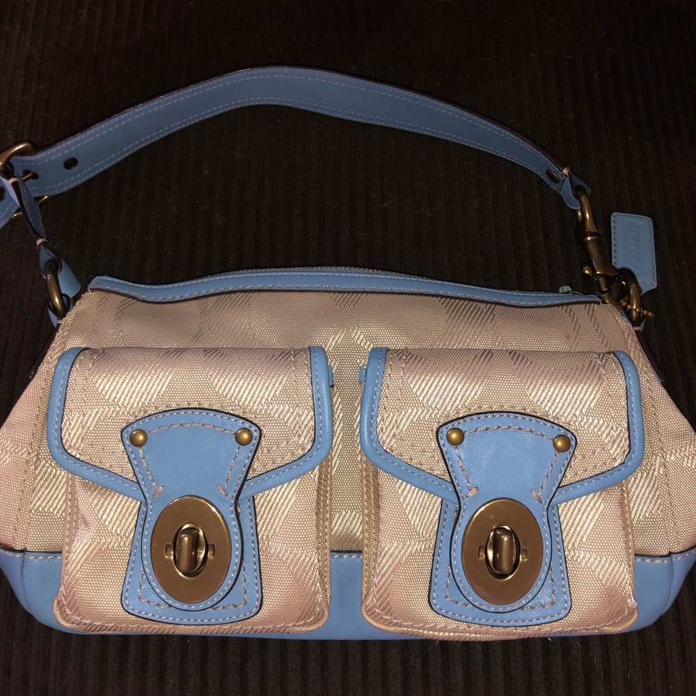 Vintage coach shoulder bag